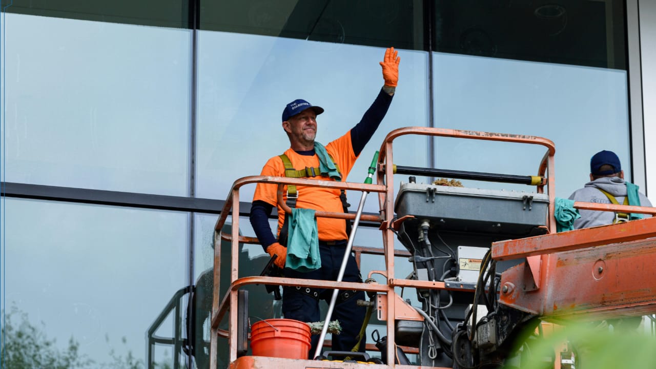 6fb21f1d-ac32-4800-acaa-a382c96b8e3a